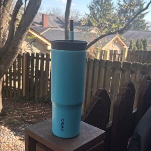 Owala Splash Zone 24 oz Tumbler